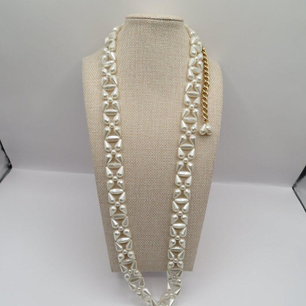 Vintage Hong Kong Faux Pearl Necklace or Belt - Picture 2 of 11